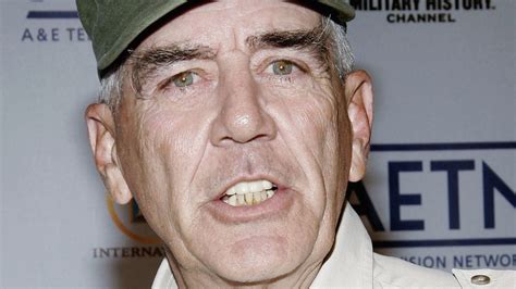 Legendary Actor R. Lee Ermey Met His Wife In One Of The Most Unusual ...