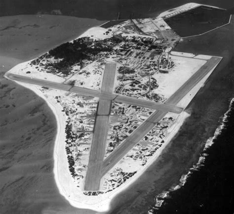 Photo Aerial View Of Sand Island Midway Atoll 1945 World War Ii