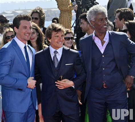 Photo: Miles Teller, Tom Cruise and Charles Parnell Attend the "Top Gun ...