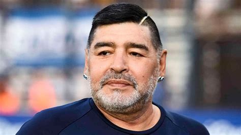 Los Mensajes Por El Cumplea Os N Mero De Maradona