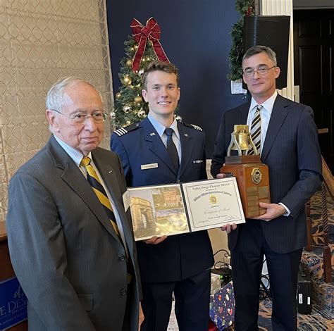 Valley Forge Moaa Awards Rotc And Jrotc Liberty Bell Scholarships Plus