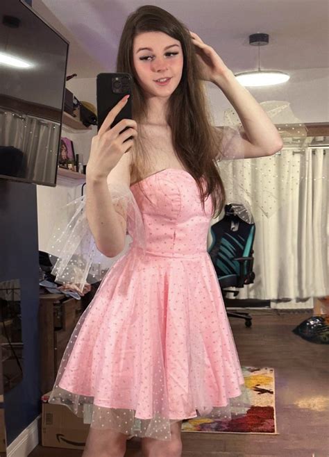 Pin By Cristianne Kelly On Girly Dresses Girly Dresses Transgender Outfits Femboy Outfits