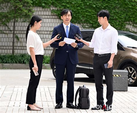 포토 조국 자녀 학위포기에 “다시 시작하겠다는 결정 존중” 아시아투데이