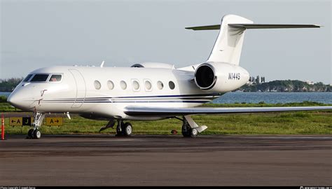 N144S Private Gulfstream G500 G VII Photo By Joseph Garca ID