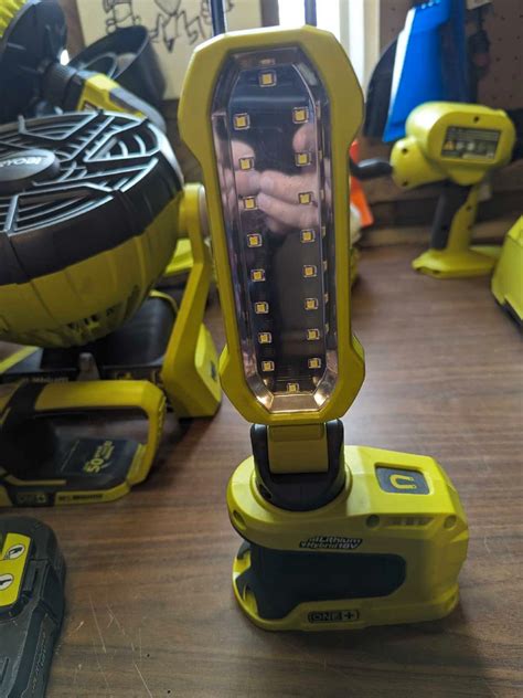2 Ryobi Work Lights Modelsp790jpandp704 Power Tools St Catharines
