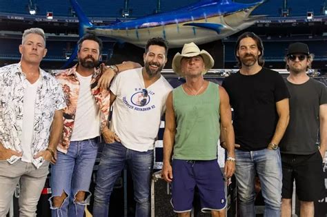 Kenny Chesney Old Dominion Drop Feel Good Beer With My Friends