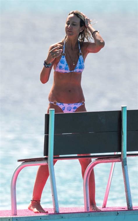 Lady Victoria Hervey In A White Patterned Bikini At Sandy Lane Hotel