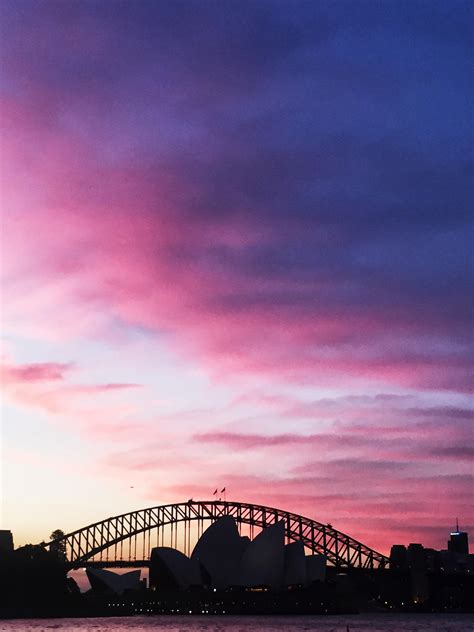 Sunset over Sydney Harbour : r/sunset