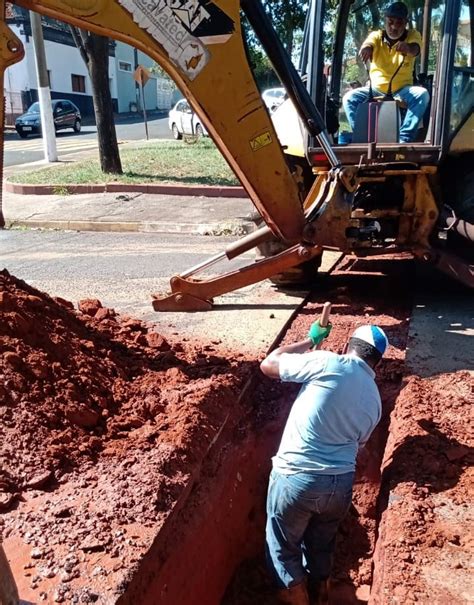 Saae Barretos Realiza Reparo Na Rede De Gua Da Rua A Esquina