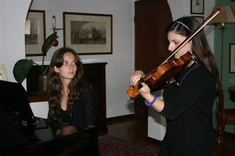 Duo violino viola e pianoforte Consulta la disponibilità e i prezzi