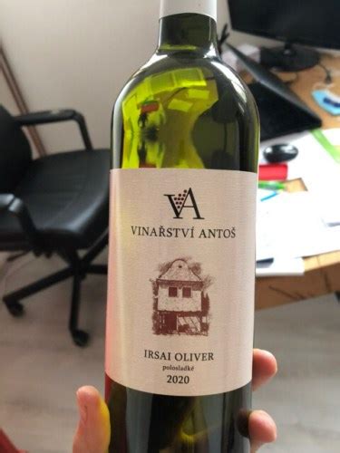 Vinařství Antoš Irsai Olivér Polosladké Vivino