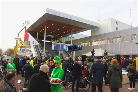 Traverse Alkmaar Station festively opened - VenhoevenCS architecture ...