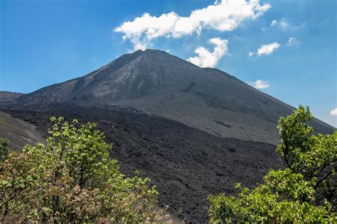 Tour volcán Pacaya – Viajes y Experiencias Futura