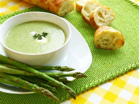 Crème d asperges vertes La recette Meilleur du Chef