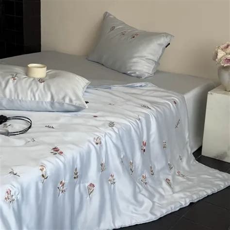 Chinan Chunshui Blue Exquisito Bordado Sedoso Y Nude Cuotas Sin Inter S