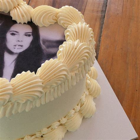 Lana Del Rey Retro Aesthetic Cake Vintage Cake Inspo Birthday Cake