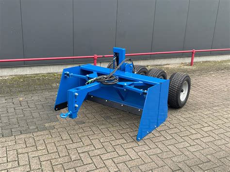 Kilverbak 150cm Schuin Hydraulisch Van Der Mei Tractoren