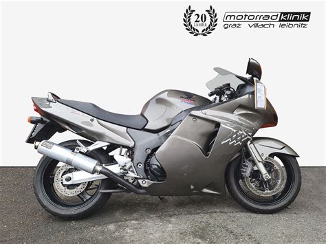 Gebrauchte Honda CBR 1100 XX Super Blackbird Silber Teilzahlung 79