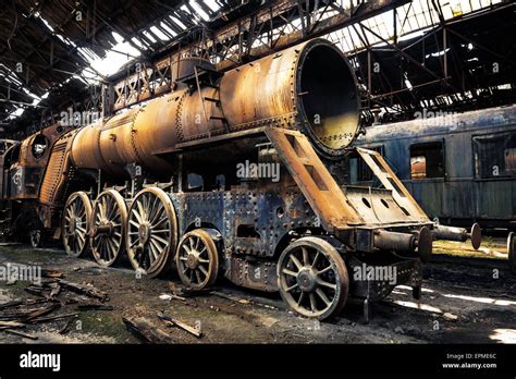 Railway Yard Abandoned Building Hi Res Stock Photography And Images Alamy