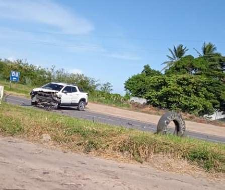 Carros Colidem E Tr S Pessoas Ficam Feridas Em Acidente Em S O Mateus