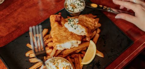 Menu Fish Chips Maison Rimouski La La Cage Brasserie Sportive