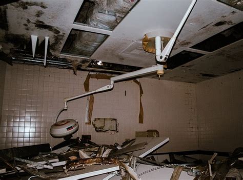 Step Inside A Terrifying Abandoned Hospital In Texas