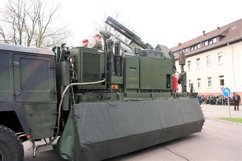 CL289 and Launcher Pallet Walk Around Page 1