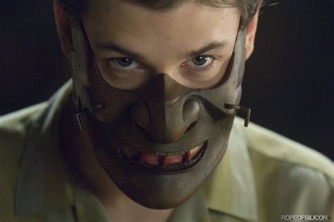 Gaspard Ulliel Con La Maschera Di Hannibal Lecter In Hannibal Rising