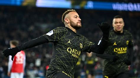 Duello In Premier League Per Neymar Le Foto