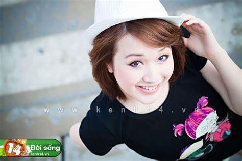 Những hot girl im thin thít và lặn mất tăm