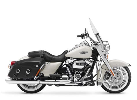 Harley Davidson Road King Classic • Thunderbike