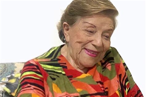 Selma Lopes Cone Da Dublagem Brasileira Celebra Anos No Palco