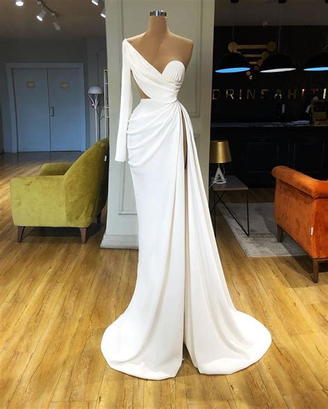 Stunning Valdrin Sahiti Custom Couture Gown Find The Perfect Gown With