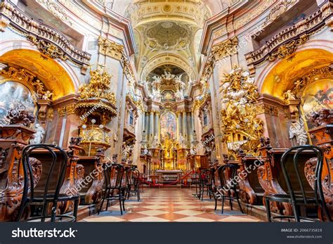 Peters Kirche Wien Images Stock Photos D Objects Vectors