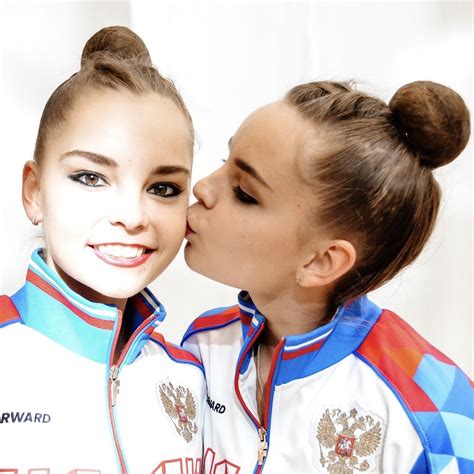 Dina Gives Her Twin Sister A Kiss 😘 For Her Bronze Medal Arina Averina