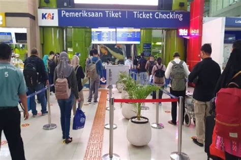 Buruan Tiket Mudik Kereta Api Pra Lebaran Masih Tersedia