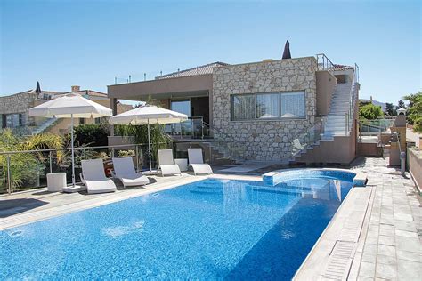 Galene Beach Villa, Cyprus | Infinity Swimming Pools