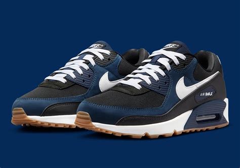 La Nike Air Max 90 Devient Furtive En Midnight Navygum Essential Homme