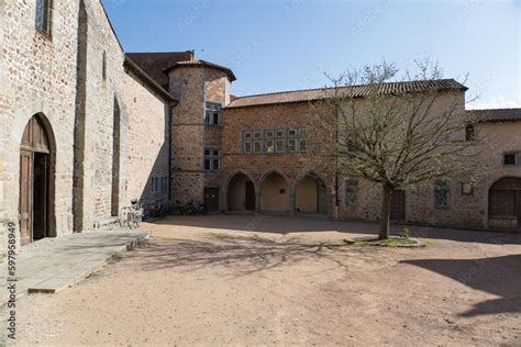 Château prieuré de Pommiers en Forez Mille ans dhistoire et d