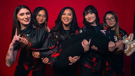 Faze Clan Unveil Womens Valorant Team For Vct Game Changers Dexerto