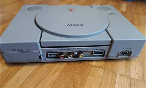 PlayStation 1 SCPH 1002 Erstes Modell mit Audioanschlüsse Kaufen