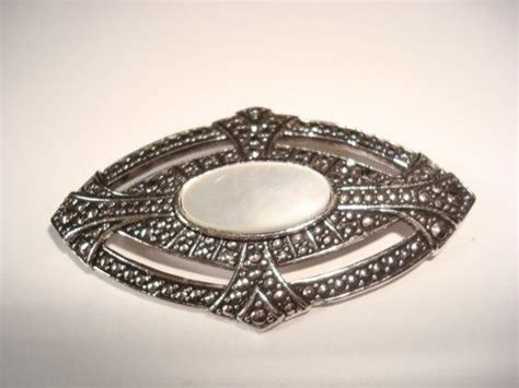 Vintage Avon Victorian Elegance Marcasite Pinbrooch Selectionsbysusan