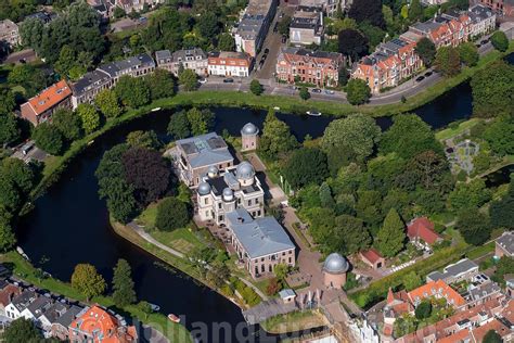 Hollandluchtfoto Leiden Luchtfoto Observatoriumgebouw