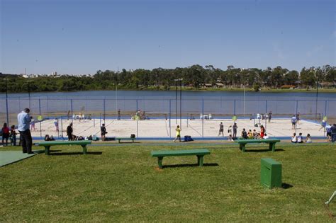 Prefeitura de Uberlândia inaugura Arena Beach Tennis no Parque do Sabiá