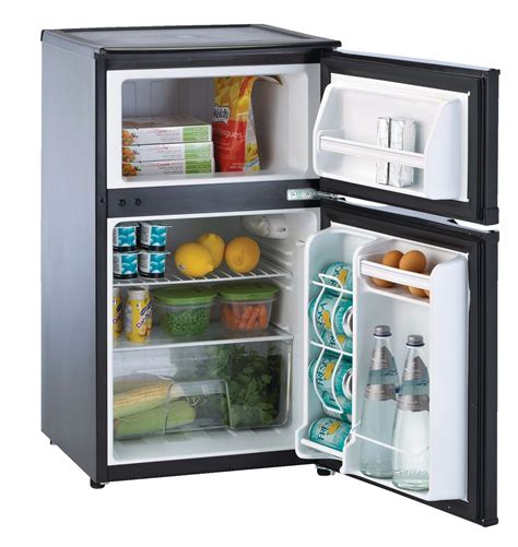 Master Chef Energy Star 2 Door Top Freezer And Refrigerator With