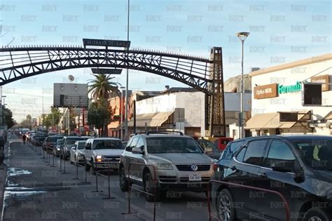 Filas De Media Hora Para Cruzar A El Paso