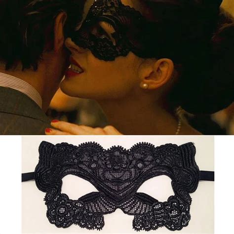 Sexy Black Lace Hollow Mask Goggles Nightclub Fashion Queen Female Sex