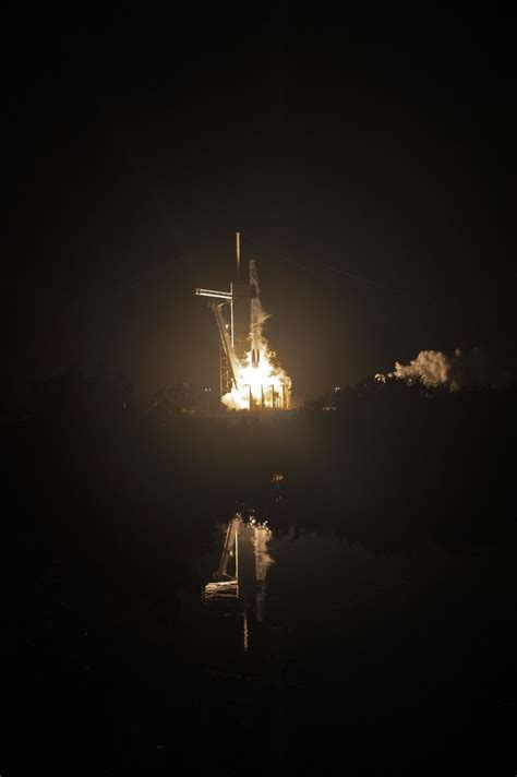 Spacexs Crew Dragon Demo 1 Test Flight In Pictures Space