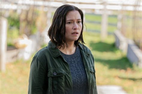 The Way Home Chyler Leigh On The Shocking Season Finale And How The