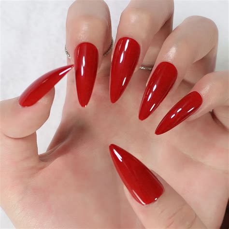 Detalle 23 imagen uñas acrilicas stiletto rojas Thptnganamst edu vn